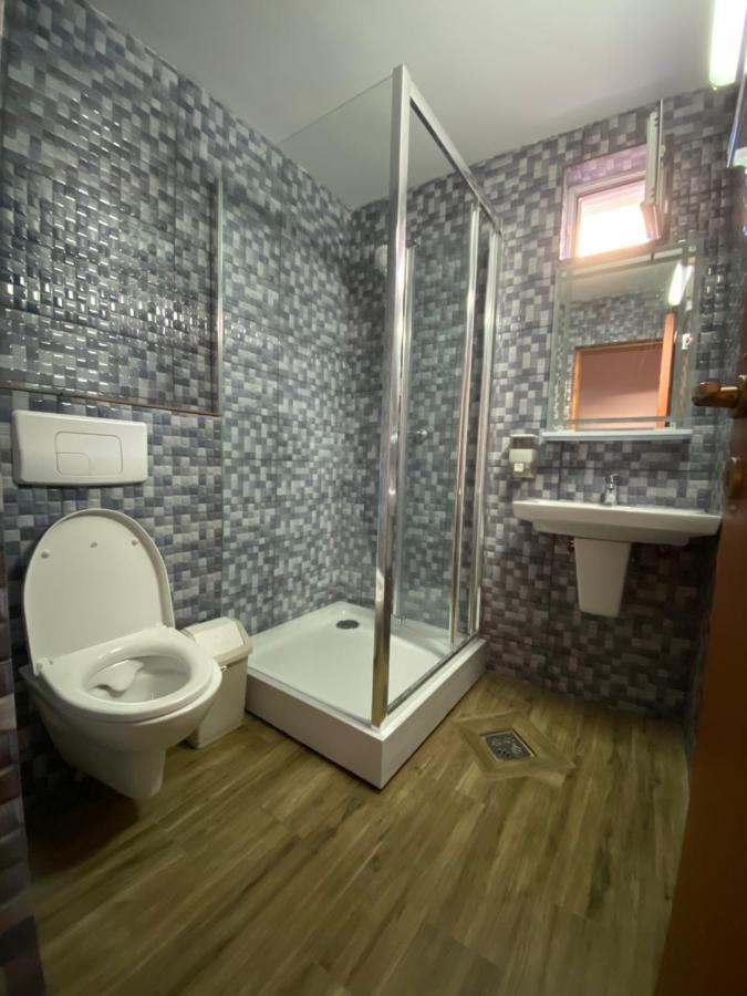 Casa Ciobi Hotel Două Mai Екстериор снимка