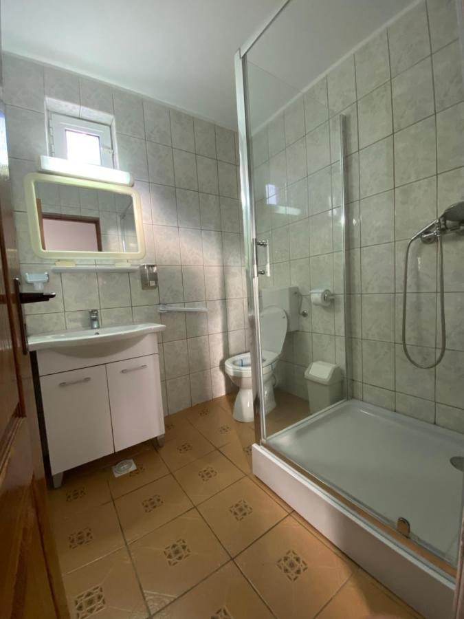 Casa Ciobi Hotel Două Mai Екстериор снимка